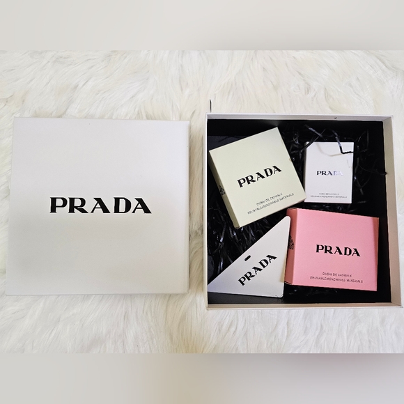 Prada Dubai de Catwalk gift box - Picture 3 of 10